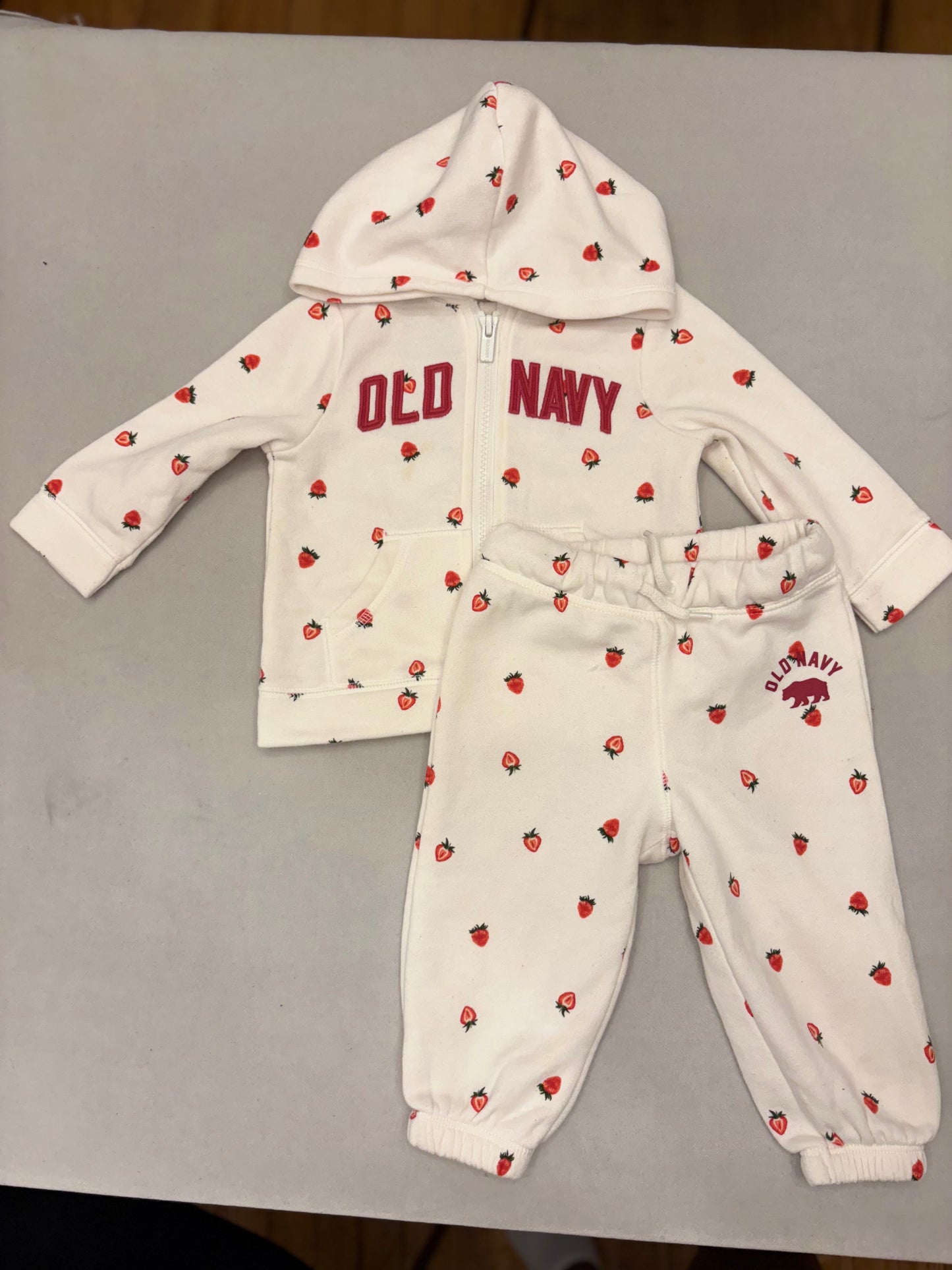 Old Navy Jogging 2 piece set