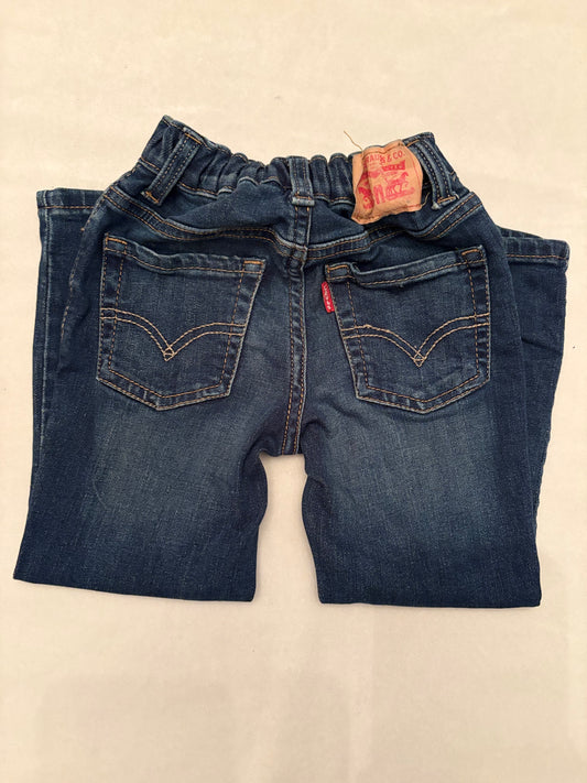 Levi’s Darkwashed Jeans